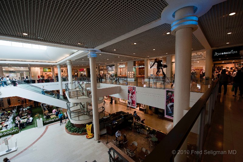 20100416_133334 D3.jpg - Ramat Aviv Shopping Mall, Tel-Aviv,